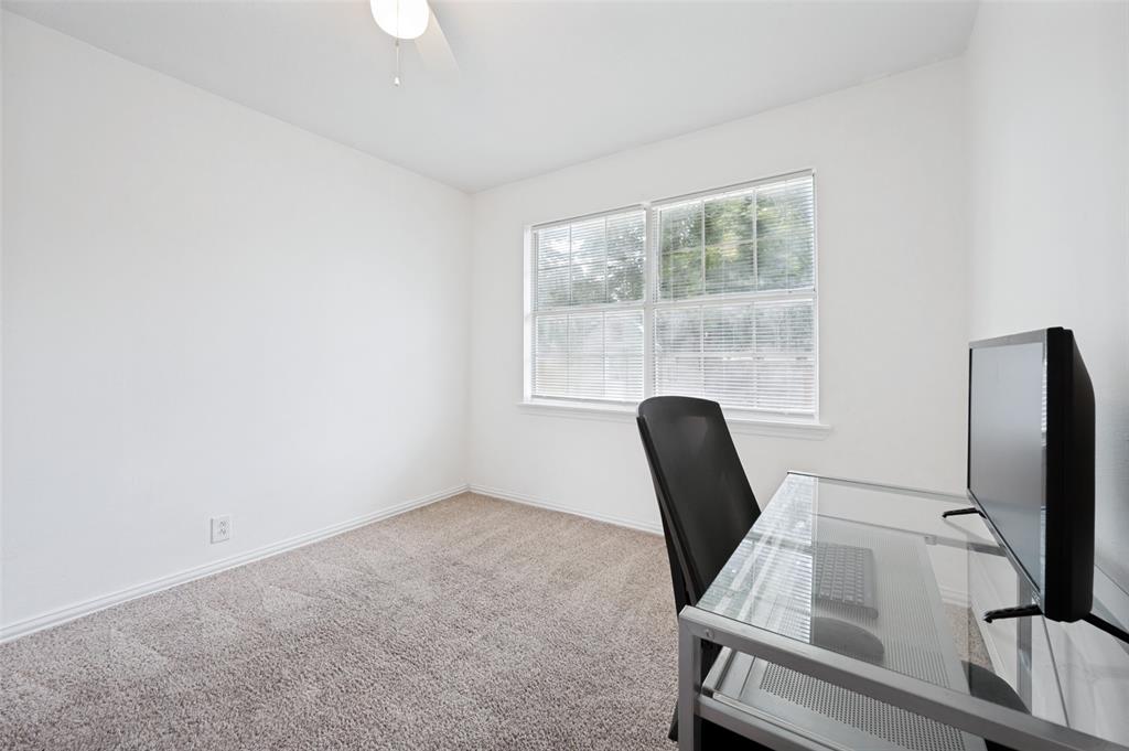 Valwood Park 04 - Residential
