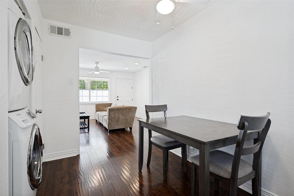 Valwood Park 04 - Residential