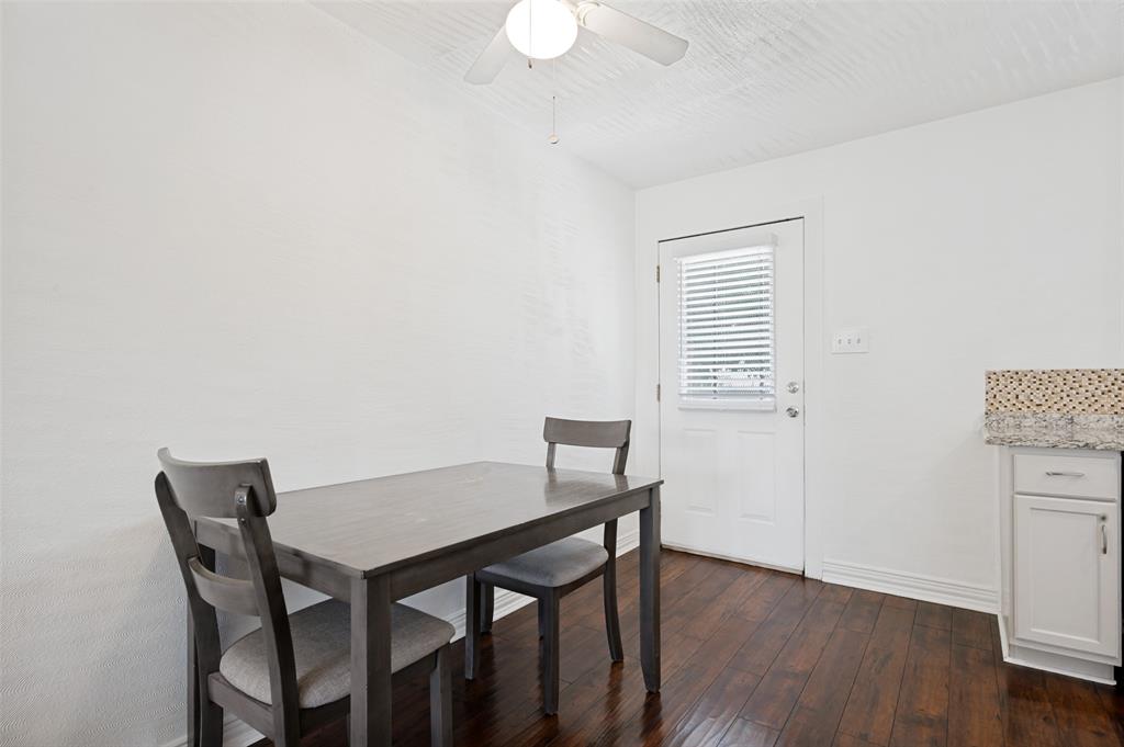 Valwood Park 04 - Residential