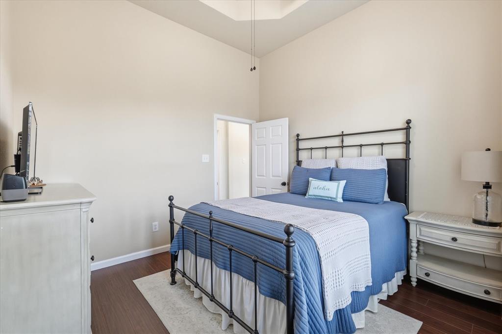 Avalon Ph One - Residential
