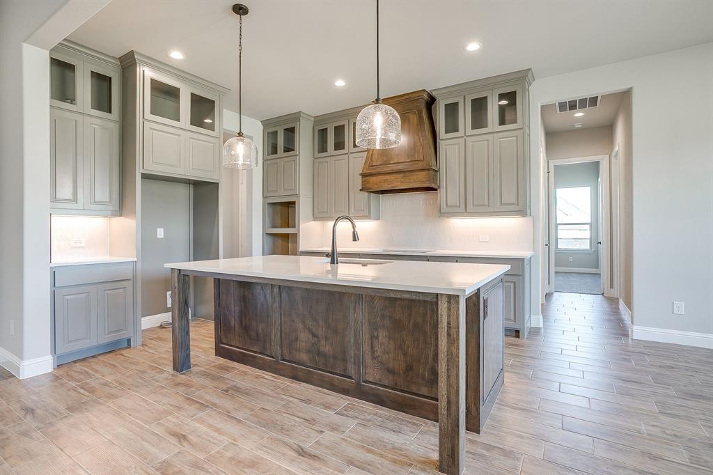 Prairie Wind Estate - Residential