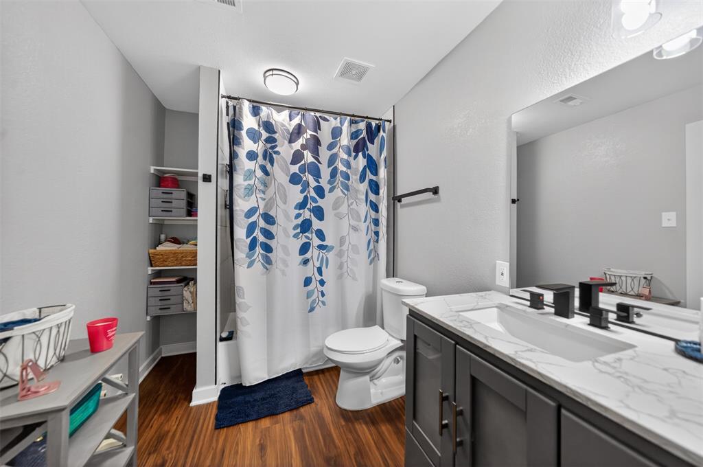 HIGHLAND HILLS - Residential