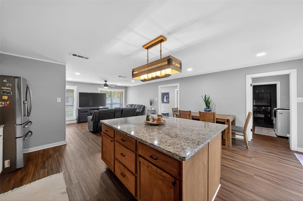 HIGHLAND HILLS - Residential