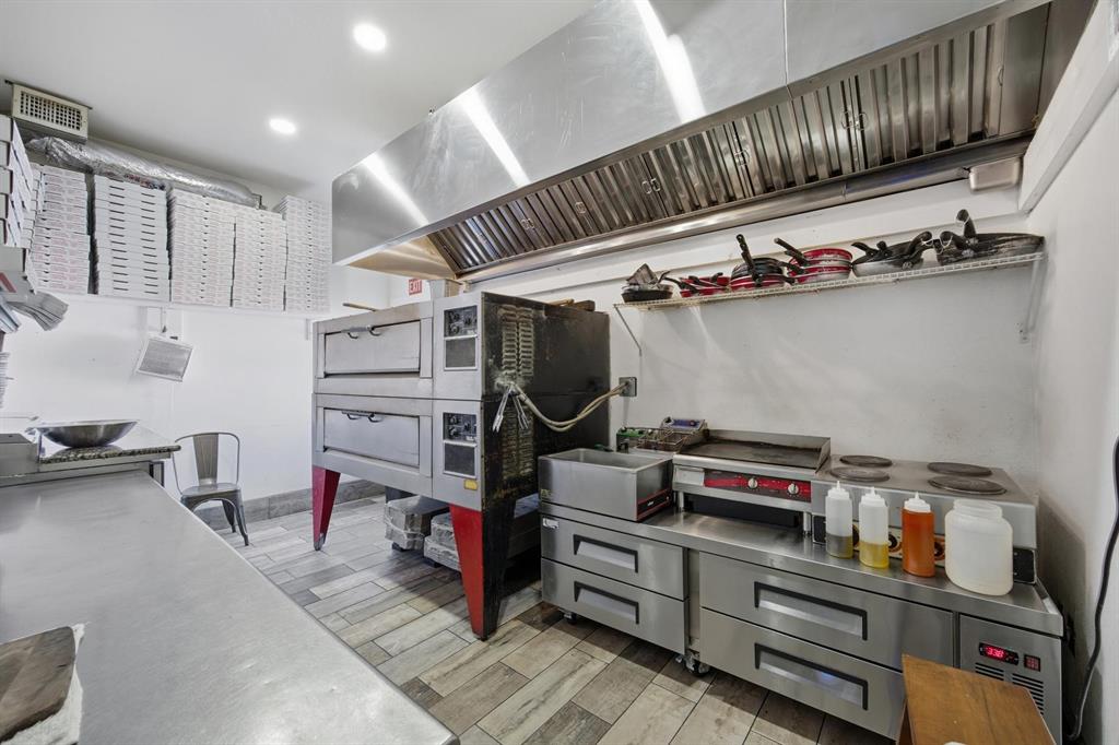 Porter Estates - Commercial Sale