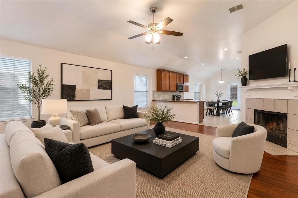 Sendera Ranch - Residential