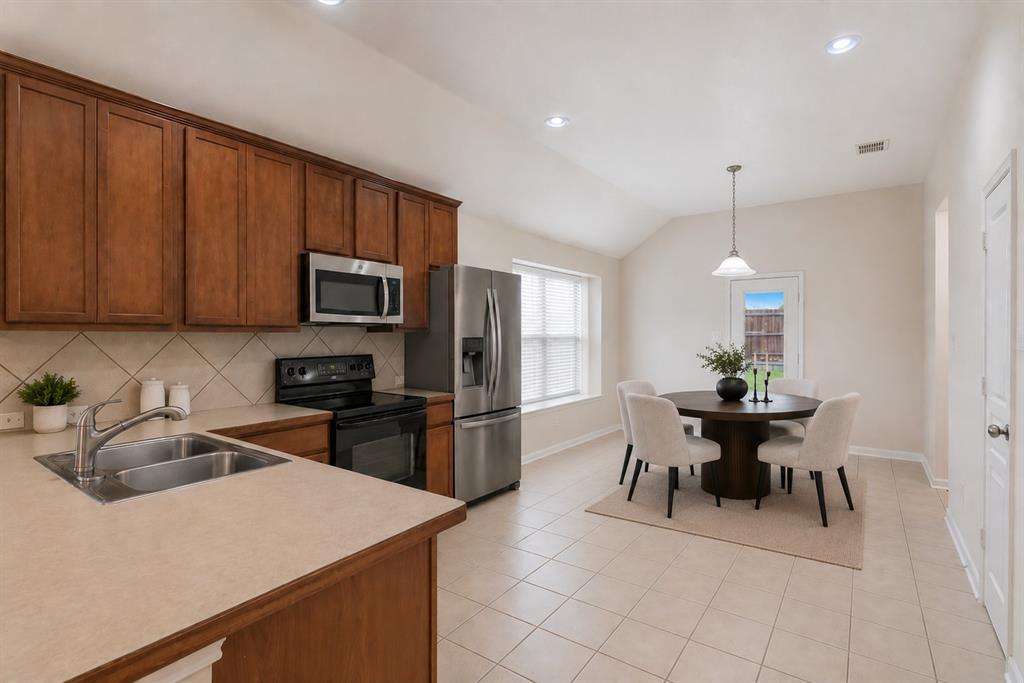 Sendera Ranch - Residential