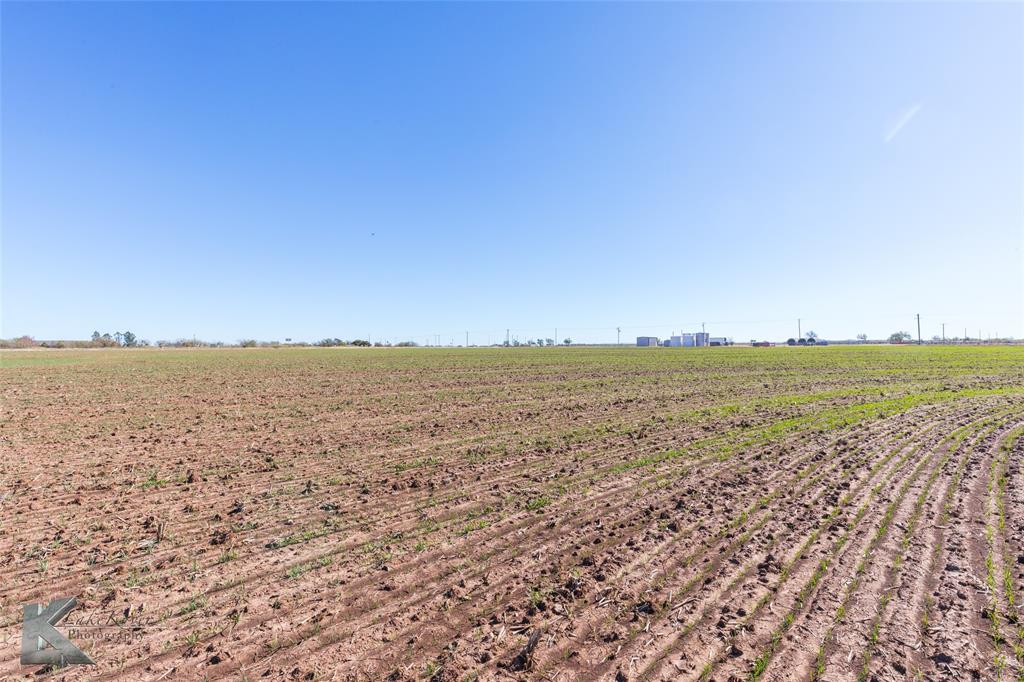 NONE - Land