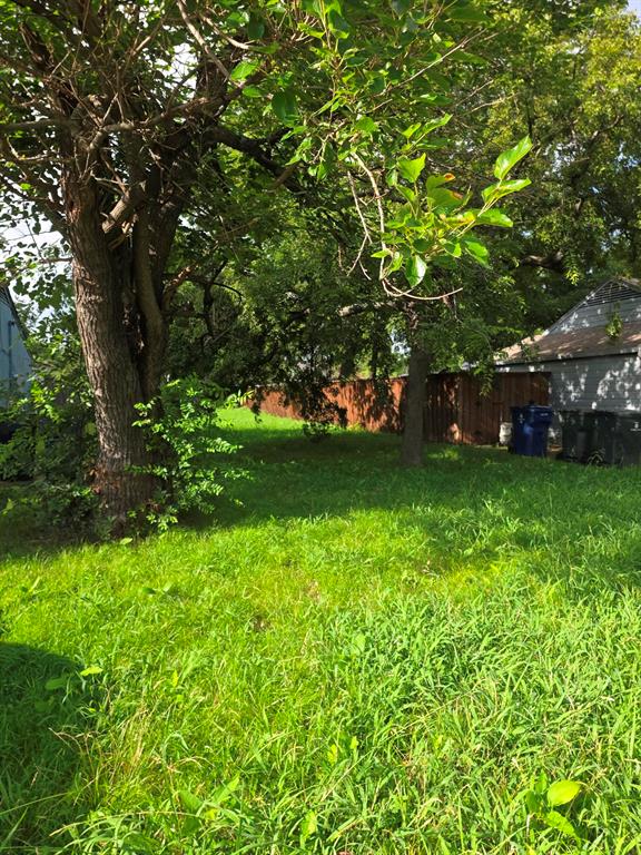 Ready to start building?  Look no further.  Lot is situated in an established neighborhood. Close to 635 highway, near Central Park and Rick Oden Park. Minutes away from Garland High School. Very centralized located. Drive by property, you are welcomed to walk the lot.