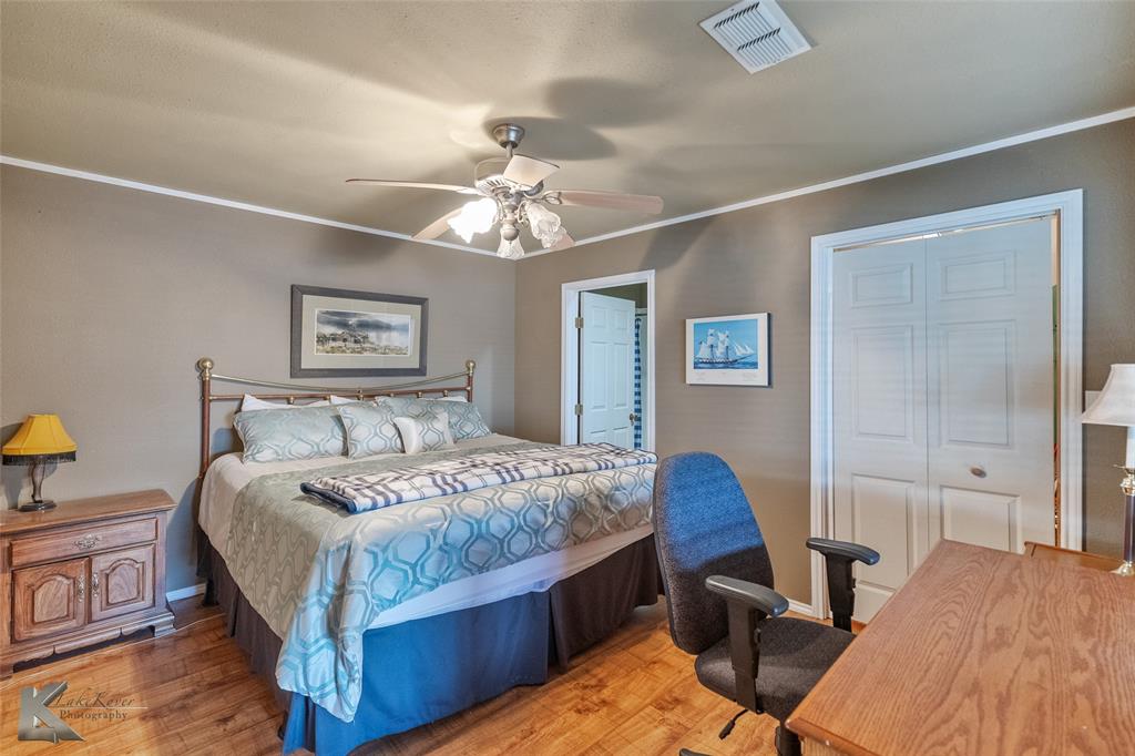 Williamson Cabin D - Residential