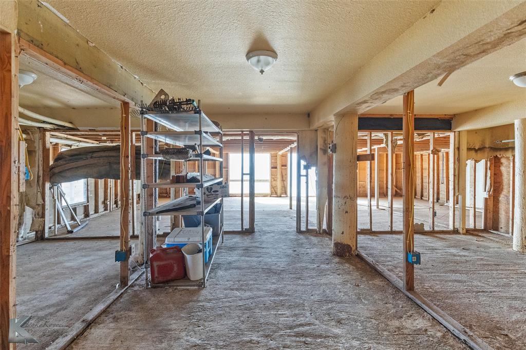 Williamson Cabin D - Residential