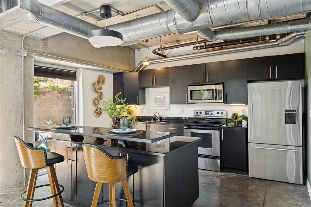 Beat At The South Side Station - Residential