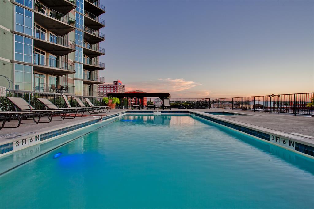 Beat At The South Side Station - Residential