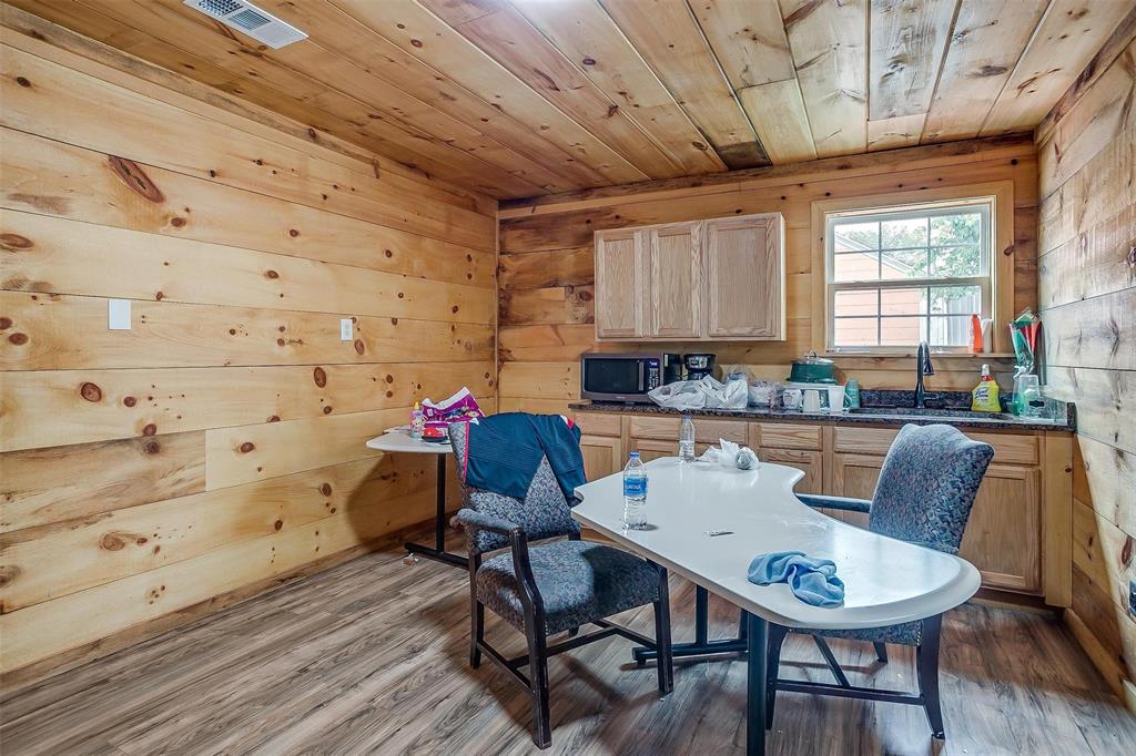 Murray Hill Add - Commercial Lease