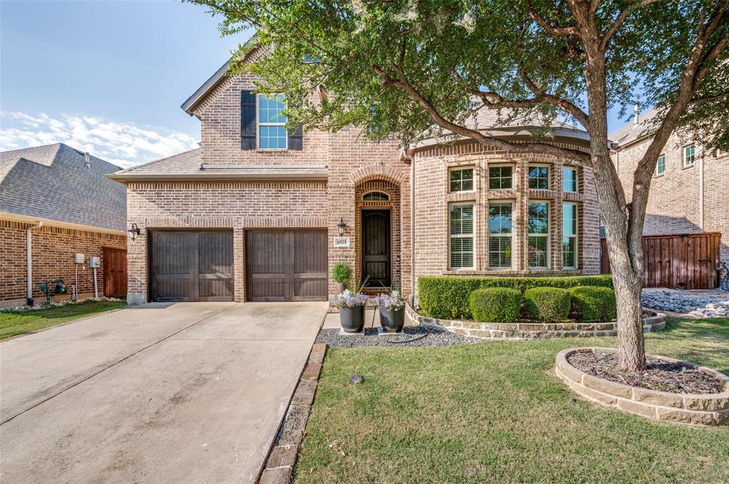 Price Reduced! Welcome to this immaculate, move-in-ready former model home in the highly desirable Stone Hollow community! Ideally located within walking distance of Comstock Elementary. The thoughtfully designed open floor plan features beautiful hardwood floors throughout the first level, a bright island kitchen with crisp white cabinetry, a private downstairs study, a spacious upstairs game room & epoxy flooring in garage. The efficient layout lives much larger than its square footage, creating an inviting space for both everyday living and entertaining.

Enjoy the neighborhood pool and the convenience of being just minutes from Highway 121, the McKinney Apex Centre, shopping, dining, and more. This exceptional home is truly move-in ready and waiting for its next owners!