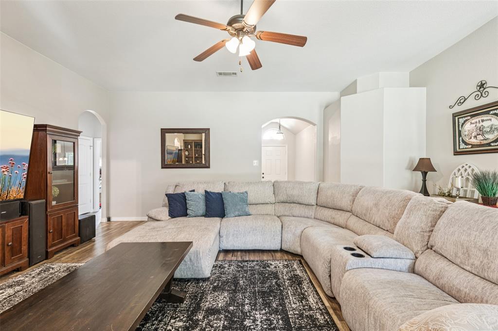 Silver Creek Manor - Residential