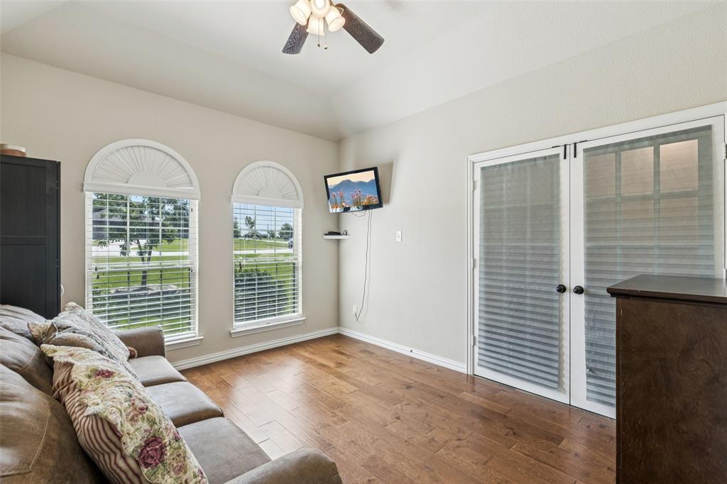 Silver Creek Manor - Residential