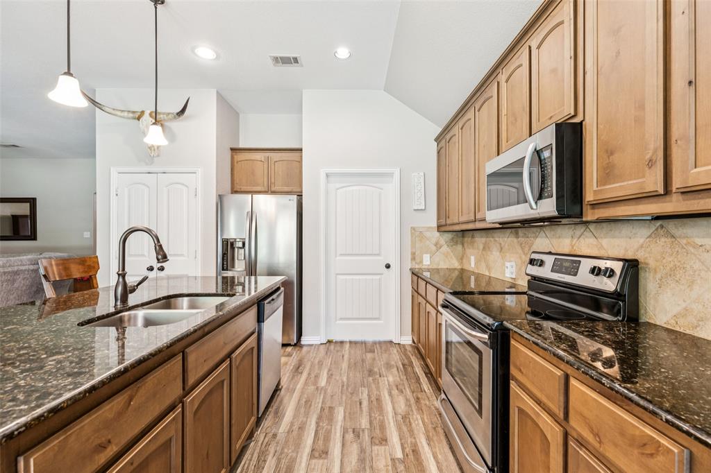 Silver Creek Manor - Residential