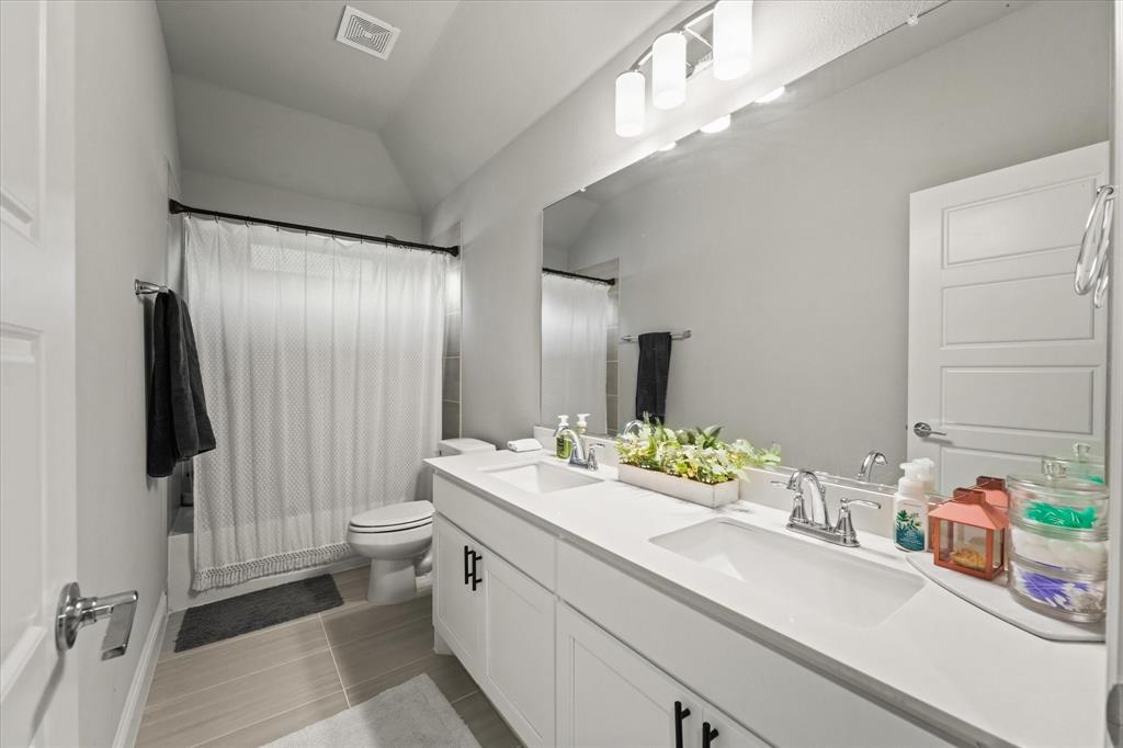 Ridgeview Crossing - Residential