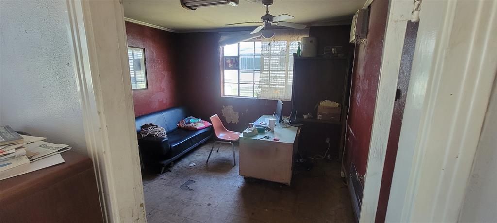 South Park Acres Add - Commercial Sale