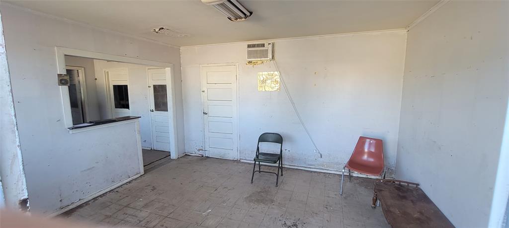South Park Acres Add - Commercial Sale