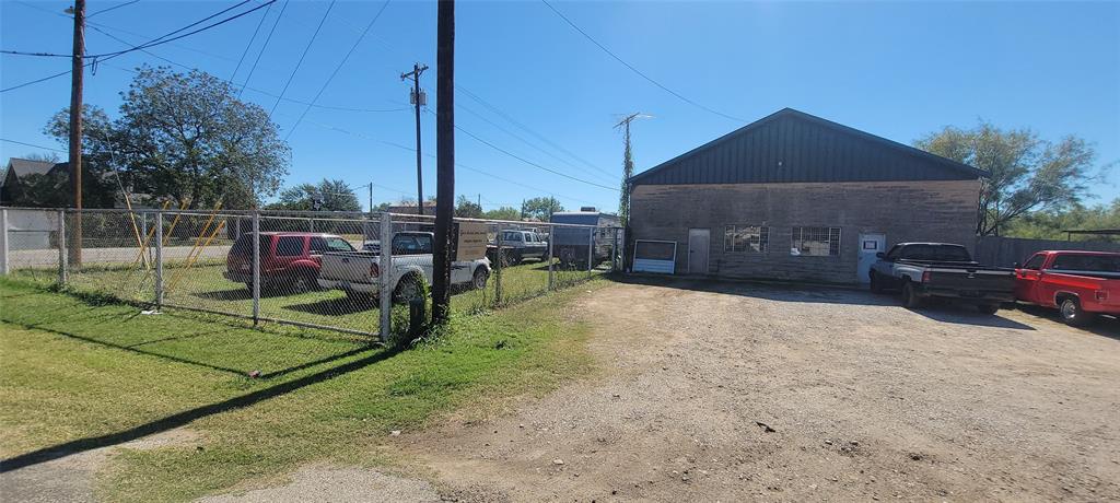 South Park Acres Add - Commercial Sale