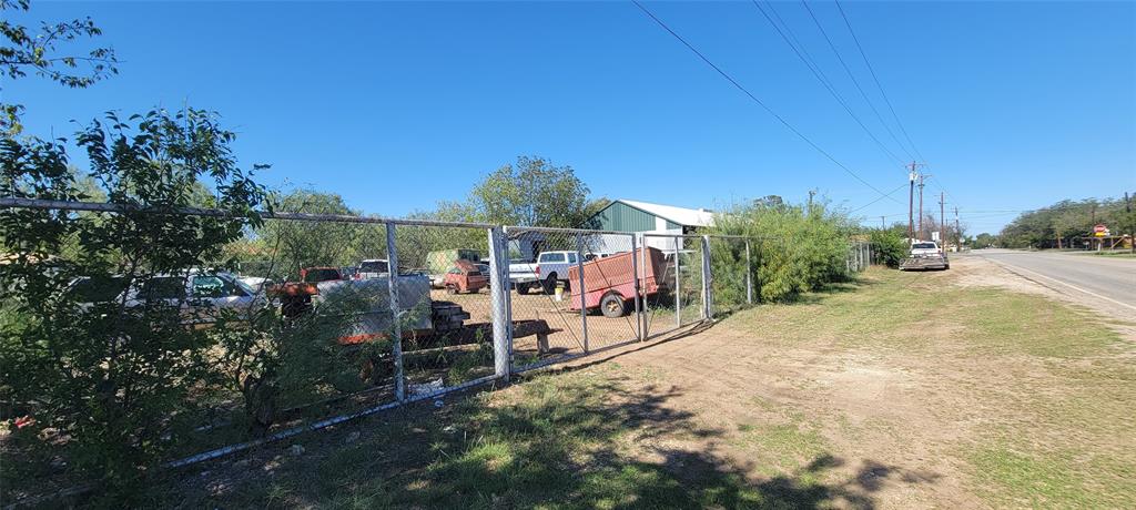 South Park Acres Add - Commercial Sale