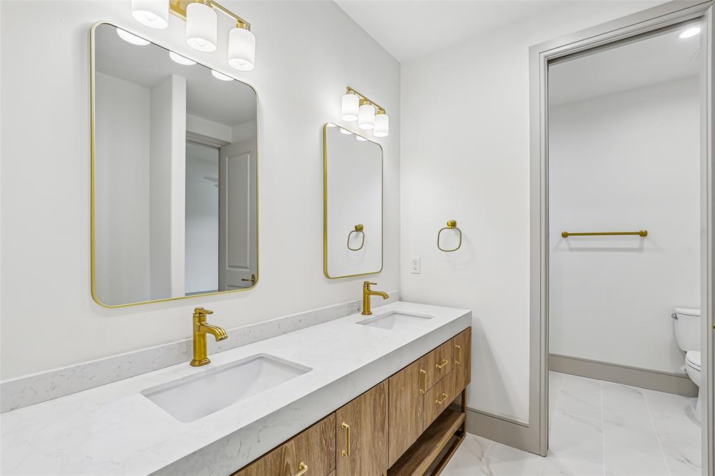 Lake Forest Village Ph 3 - Residential