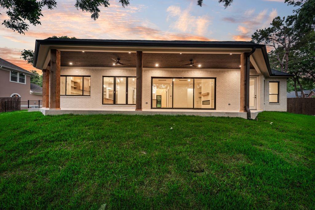 Lake Forest Village Ph 3 - Residential