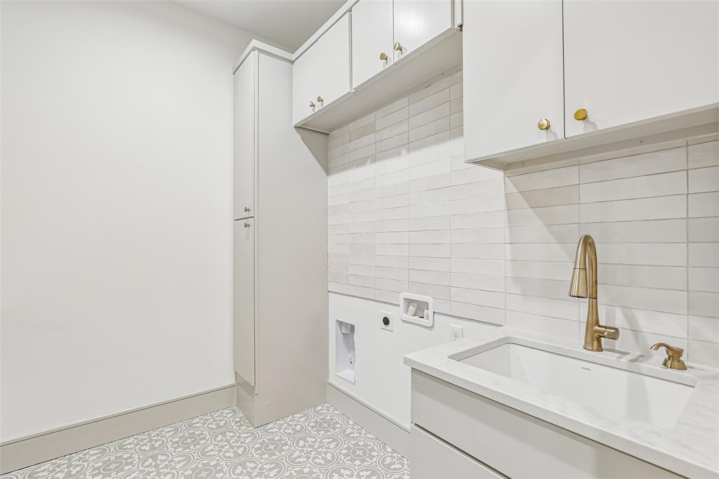 Lake Forest Village Ph 3 - Residential