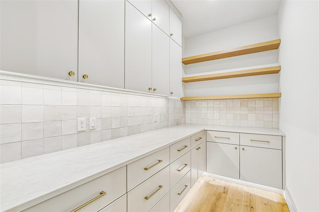 Lake Forest Village Ph 3 - Residential
