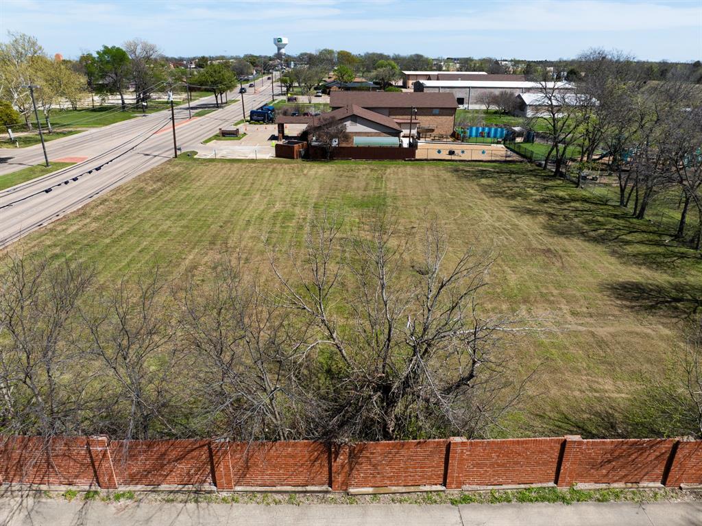 A & M G RR ACS 0.696 - Land
