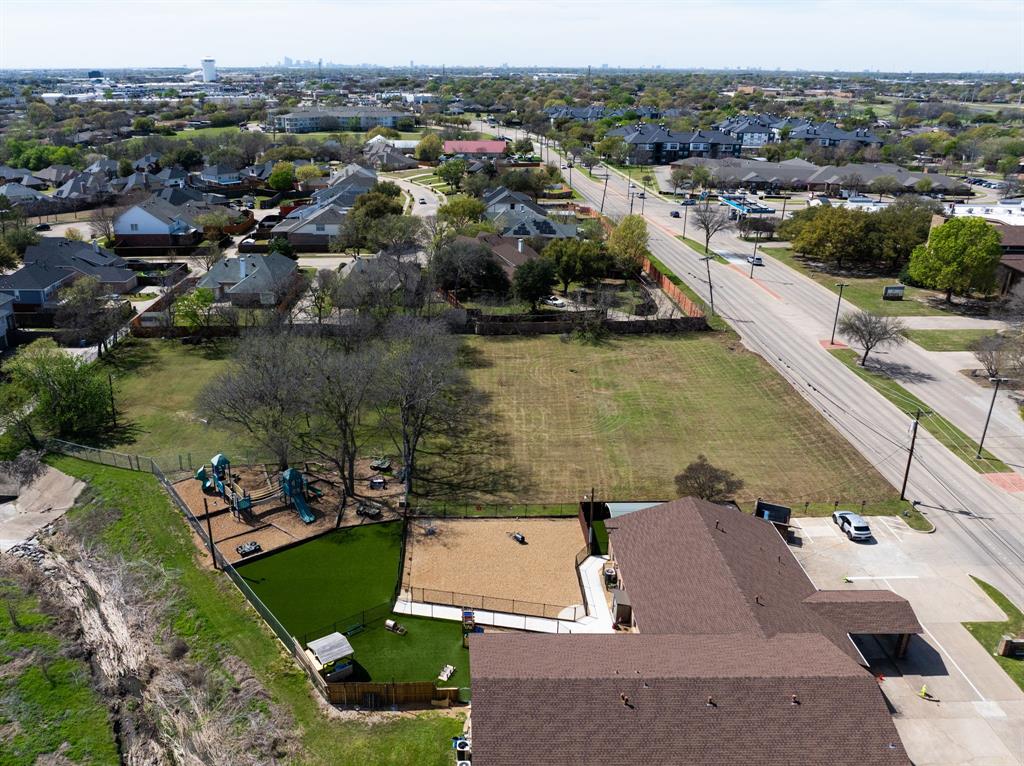 A & M G RR ACS 0.696 - Land