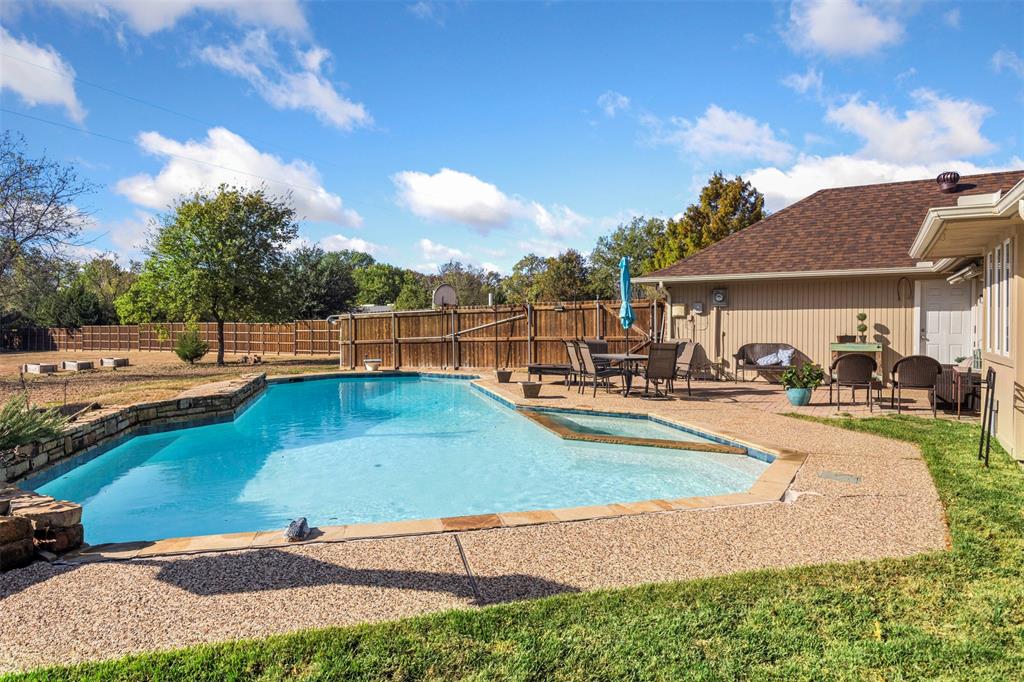 Travis Estates - Residential