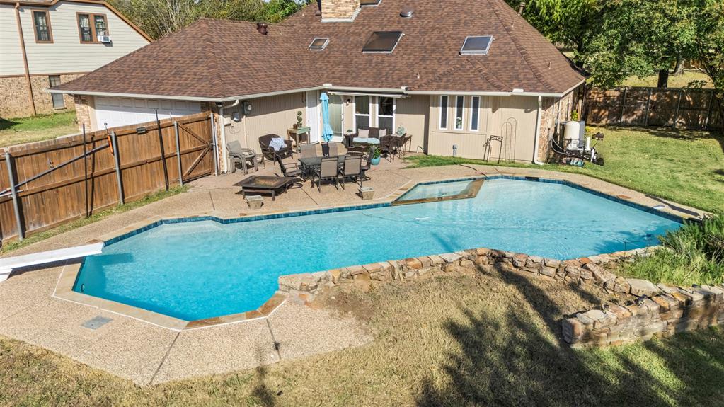 Travis Estates - Residential