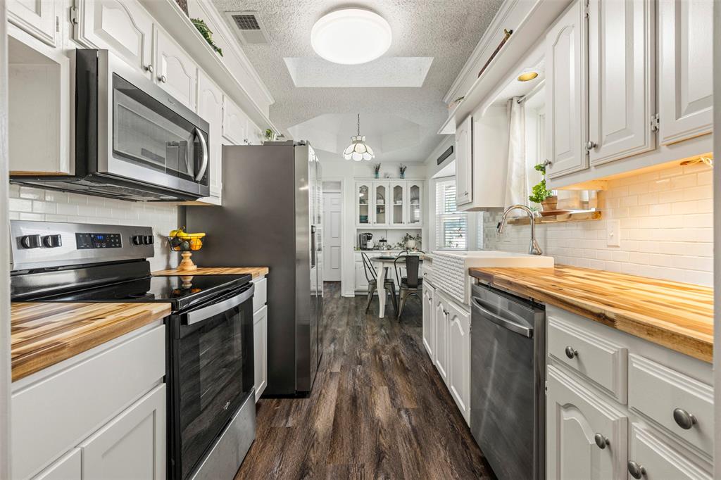 Travis Estates - Residential