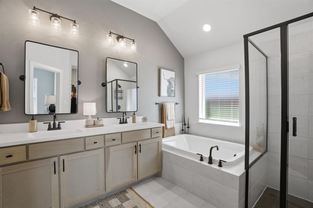 Mantua Point - Residential