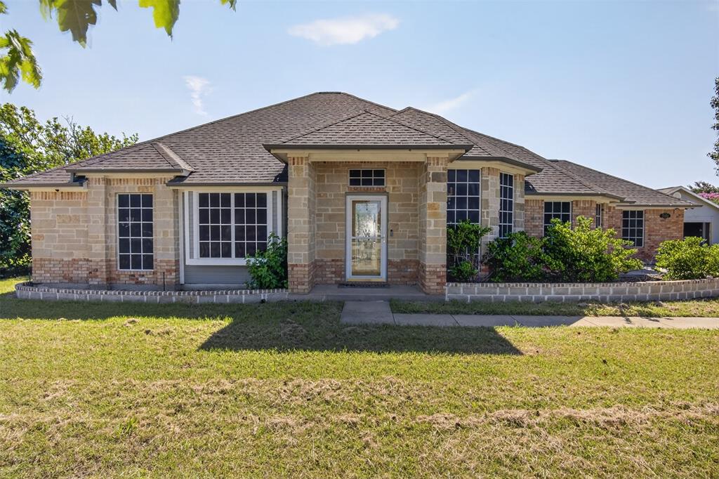 *** NO HOA *** Discover the perfect blend of space, comfort, and opportunity! Situated on 2.32 acres, this home offers over 2,300 square feet of living space and endless possibilities. Step outside to your private backyard retreat featuring a sparkling swimming pool with spa, a covered deck ideal for entertaining.  Property also offers pecan and fruit trees.

Need room for your business, hobbies, or big toys? A separate workshop provides ample room for equipment, storage, recreational vehicles, or your next big project.  The detached garage has been converted into an ADU with three rooms, making it ideal for a home-based business, studio, office, or guest space. Priced at $599,900, this unique property offers the freedom of country-style living with versatility. Don't miss this rare opportunity! The pool table is included! Buyer(s) and buyer's agent to verify all information.  Information is deemed reliable but not guaranteed.