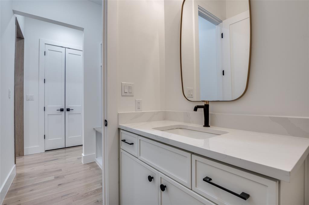 Mount Auburn - Residential