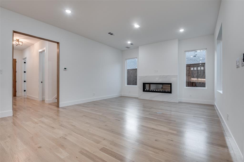 Mount Auburn - Residential