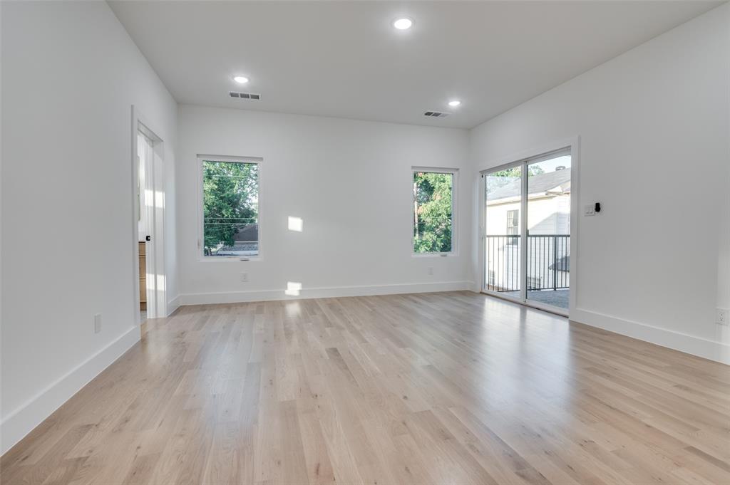 Mount Auburn - Residential