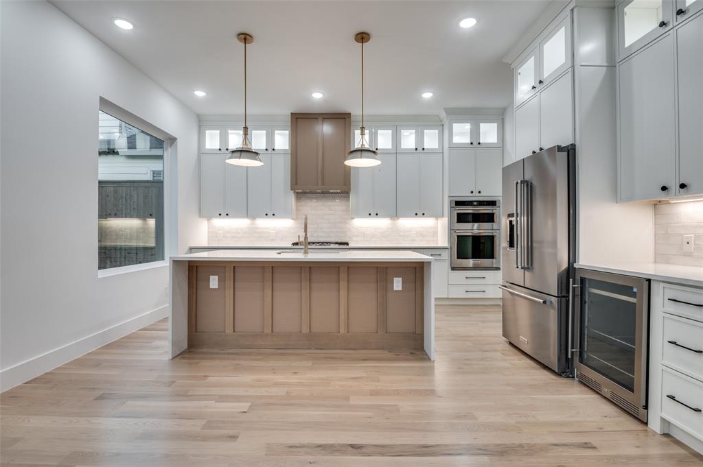 Mount Auburn - Residential