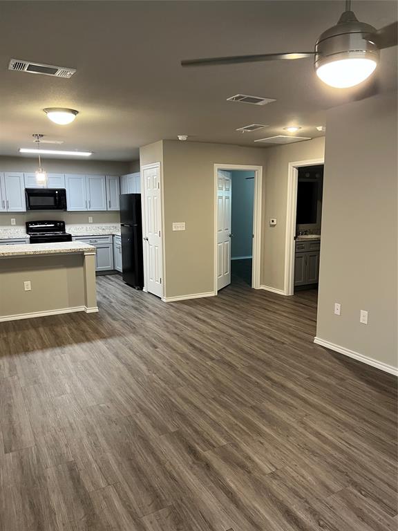 Sable Rdg Condos - Residential