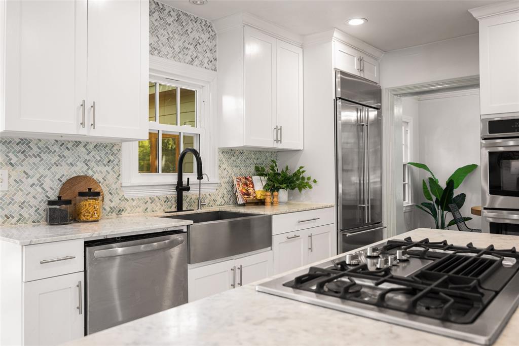 Hollywood Heights - Residential