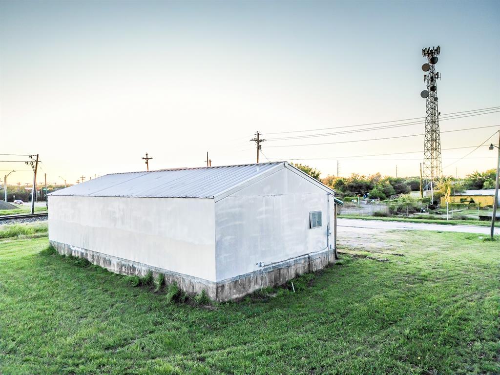 Caldwell SS - Commercial Sale