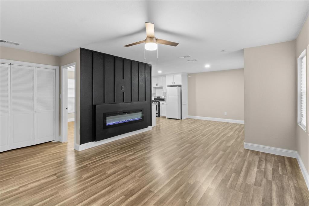 Ellis M G Add - Residential