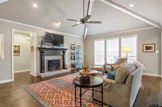 Holly Park - Residential