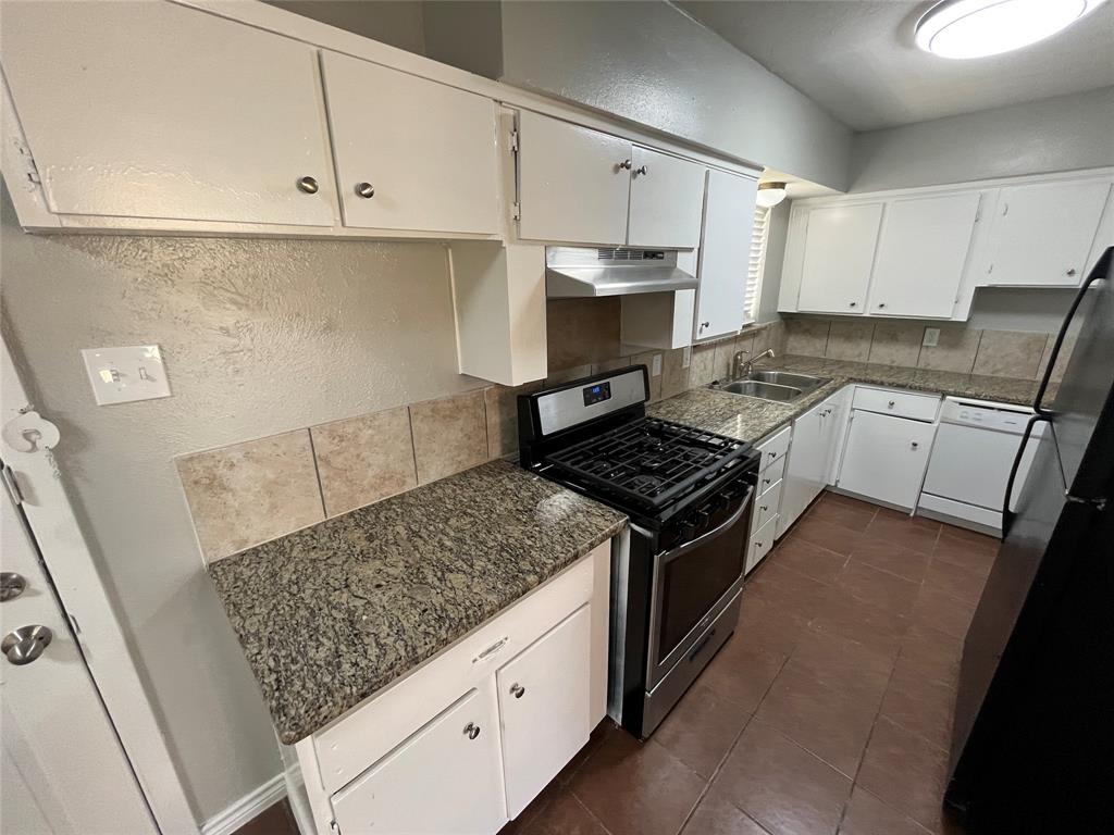Highland Hills - Residential Lease