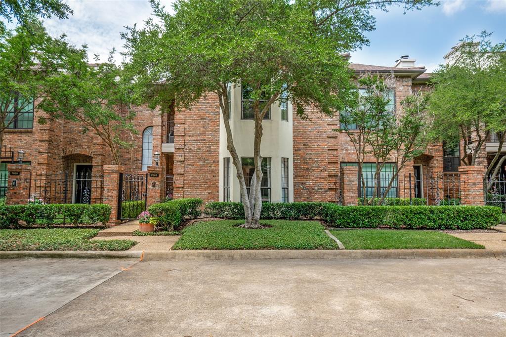 Nestled across from Greenway Park and surrounded by restaurants and shopping, this cozy townhome offers an ideal and convenient location. This bright and sunny home features 3 bedrooms, with one downstairs currently used as a home office. The open dining area and kitchen flow seamlessly into the great room with a fireplace and breakfast nook, all overlooking a beautifully landscaped courtyard with a breezeway leading to the detached garage. Upstairs, the spacious primary suite includes a fireplace, sitting area, large bathroom, and walk-in closet. The secondary upstairs bedroom is also generously sized and features a walk-in closet and a well-appointed en-suite bathroom with a tub-shower combination. A laundry area is conveniently located in the hallway. This is a truly special property, thoughtfully curated and move-in ready, with hardwood floors throughout and updated kitchen with stainless appliances and quartz counters. Don’t miss this opportunity to live in this special location.