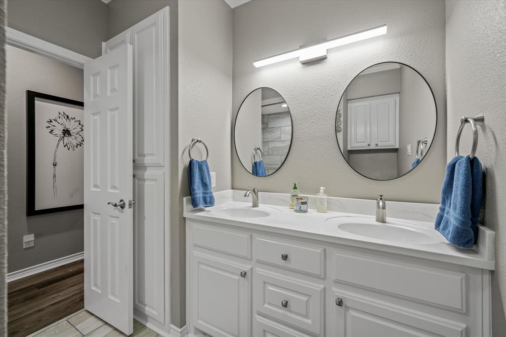 Hide A Way Lake - Residential