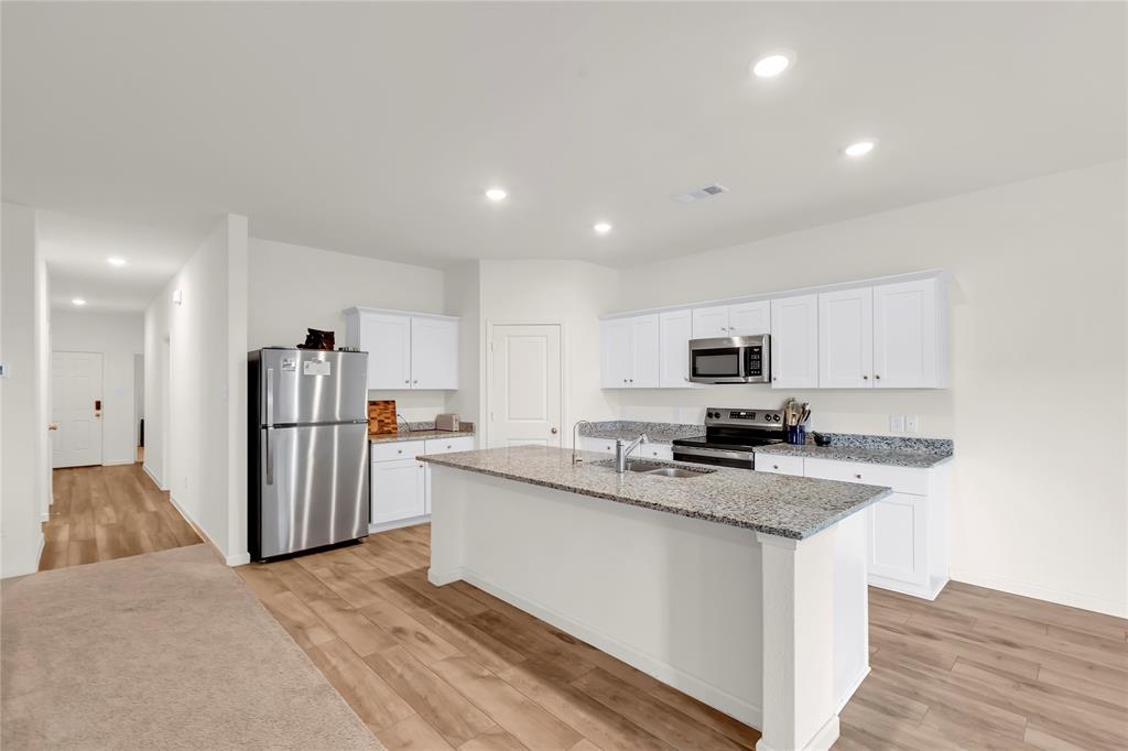 RANCH AT DUCK CREEK - Residential